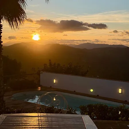El Cielo, Cortijo En El Corazon De Montanas Vila *
