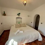 El Cielo, Cortijo En El Corazon De Montanas Villa Málaga